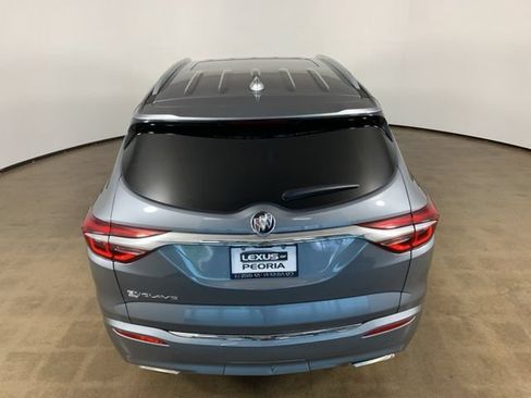 Used 2021 Buick Enclave Avenir w/ Avenir Technology Package AWD/4WD image 11
