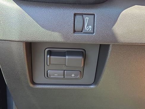 New 2026 GMC Canyon AT4X w/ AT4X AEV Edition image 18