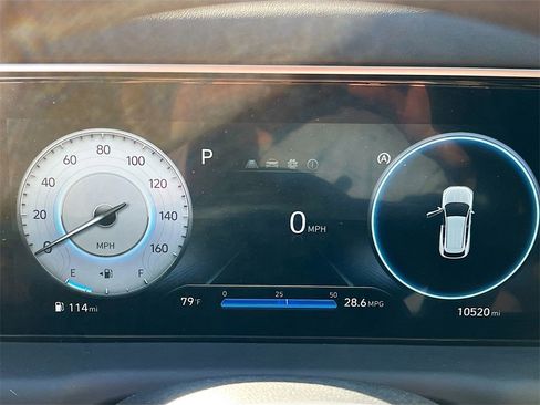 Used 2024 Hyundai Tucson SE image 12