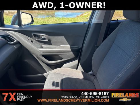 Certified 2022 Chevrolet Trax LS w/ Tint and Cruise Package image 12