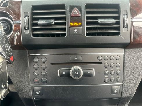 Used 2012 Mercedes-Benz GLK 350 4MATIC image 16