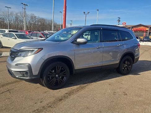 Used 2022 Honda Pilot Special Edition image 3