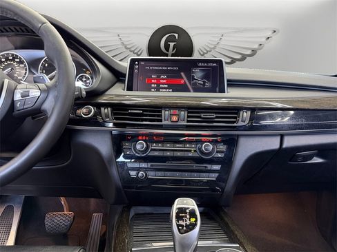 Used 2018 BMW X5 xDrive35i image 11