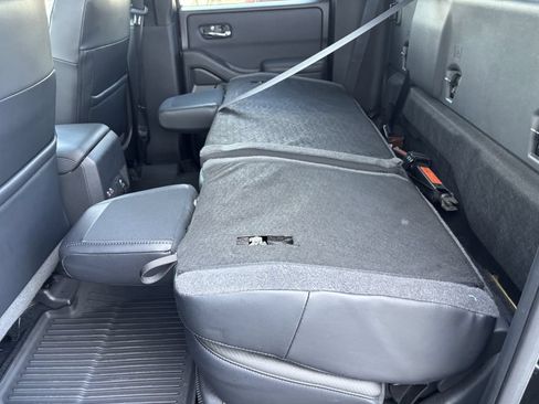 Used 2022 Nissan Frontier PRO-4X AWD/4WD image 26