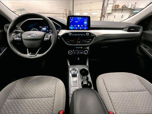 Used 2022 Ford Escape SE w/ Cold Weather Package AWD/4WD image 21