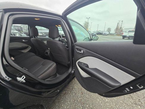 Used 2015 Dodge Dart SXT image 14