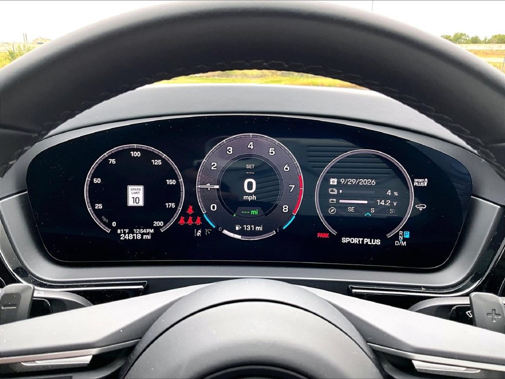 Certified 2025 Porsche Cayenne S AWD/4WD image 25