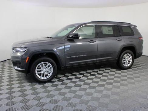 New 2026 Jeep Grand Cherokee L 4WD image 2