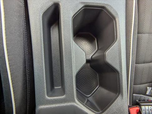 Used 2024 Volkswagen Jetta Sport image 21