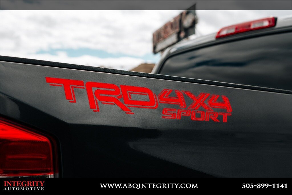 Used 2019 Toyota Tundra SR5 AWD/4WD image 18