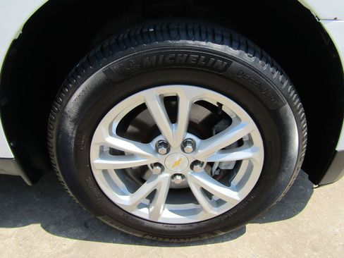 Used 2016 Chevrolet Equinox LT FWD image 7