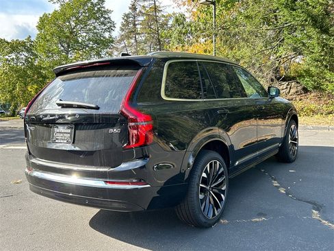 New 2026 Volvo XC90 B6 Plus w/ Protection Package Premier image 2