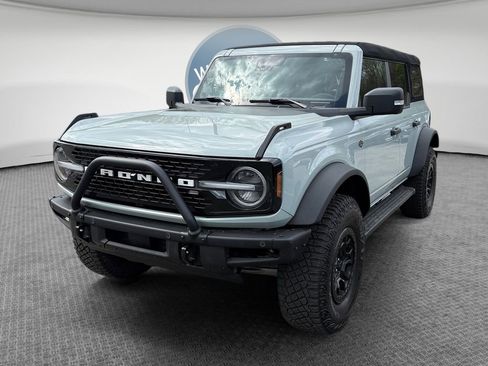 Used 2024 Ford Bronco Wildtrak AWD/4WD image 8