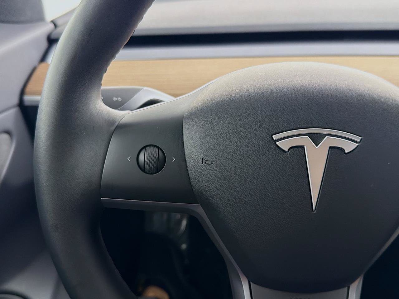 Used 2019 Tesla Model 3 Standard Range Plus RWD image 43