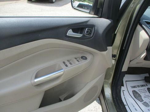 Used 2013 Ford Escape SEL FWD image 11