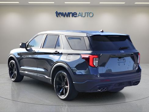 Used 2022 Ford Explorer ST w/ ST High-Performance Pack AWD/4WD image 5