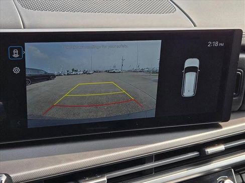 Used 2025 Hyundai Santa Fe SEL FWD image 12