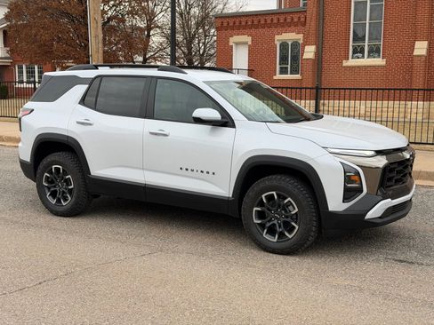 New 2026 Chevrolet Equinox ACTIV FWD image 2