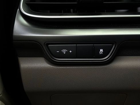 Used 2026 Kia Carnival FWD image 23