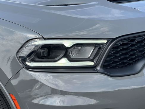 Used 2023 Dodge Durango GT AWD/4WD image 9