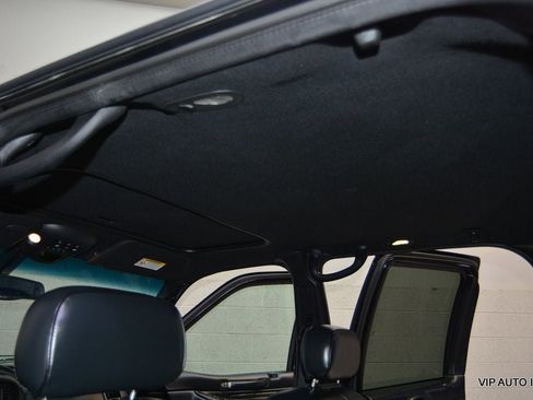 Used 2002 Lincoln Blackwood image 19