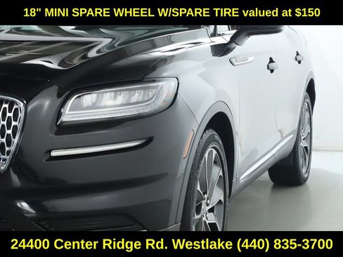Used 2023 Lincoln Nautilus Reserve w/ Cargo Utility Package AWD/4WD image 5