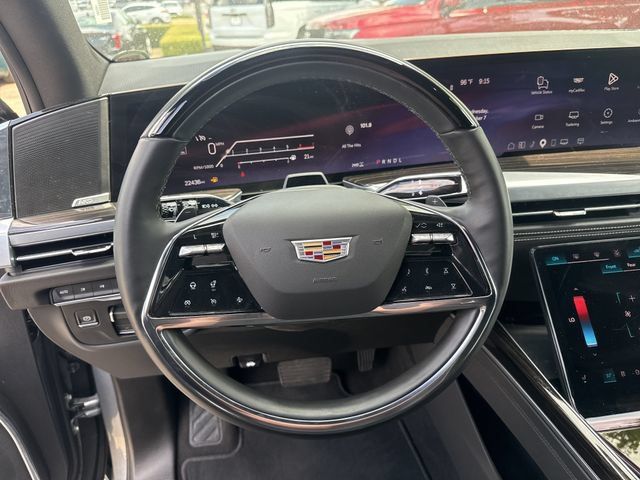 Certified 2026 Cadillac Escalade Luxury AWD/4WD image 15