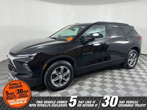 Used 2023 Chevrolet Blazer LT w/ Convenience Package AWD/4WD image 11