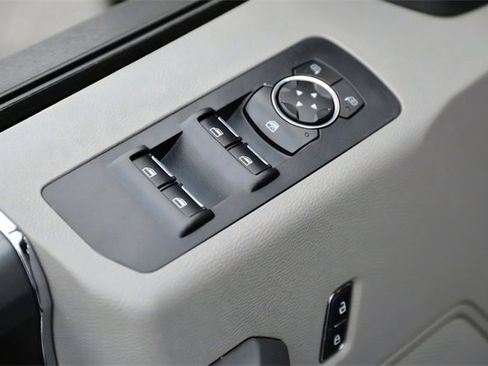 Used 2016 Ford F150 XLT w/ Equipment Group 301A Mid image 15