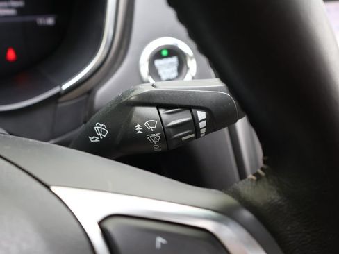 Used 2020 Ford Fusion SE w/ Equipment Group 151A FWD image 25