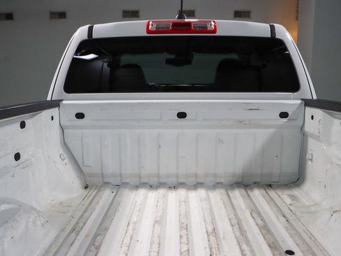 Used 2021 Chevrolet Colorado LT w/ Safety Package image 28