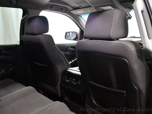 Used 2015 GMC Yukon XL SLE w/ Convenience Package image 16