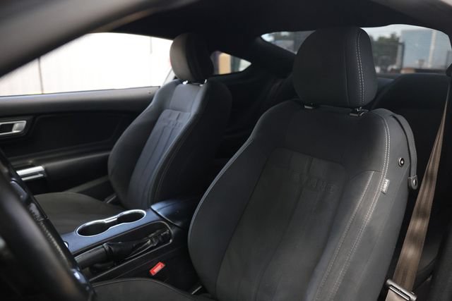 Used 2019 Ford Mustang GT RWD image 9