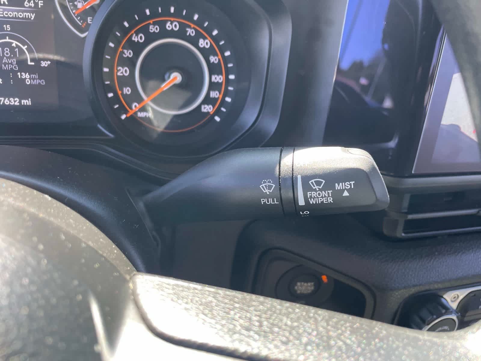 Used 2025 Jeep Gladiator Sport AWD/4WD image 29