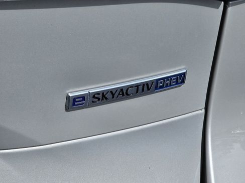 Certified 2024 MAZDA CX-90 Plug-In Hybrid w/ Preferred AWD/4WD image 15