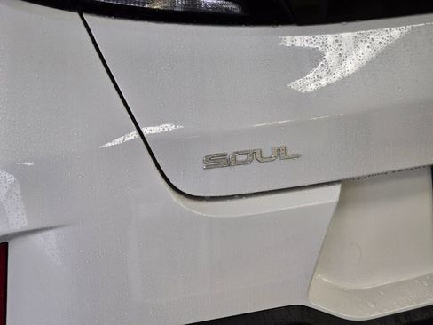 Used 2024 Kia Soul LX w/ Option Group 015 image 13