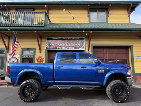 Used 2018 RAM 2500 Tradesman w/ Chrome Appearance Group AWD/4WD image 2