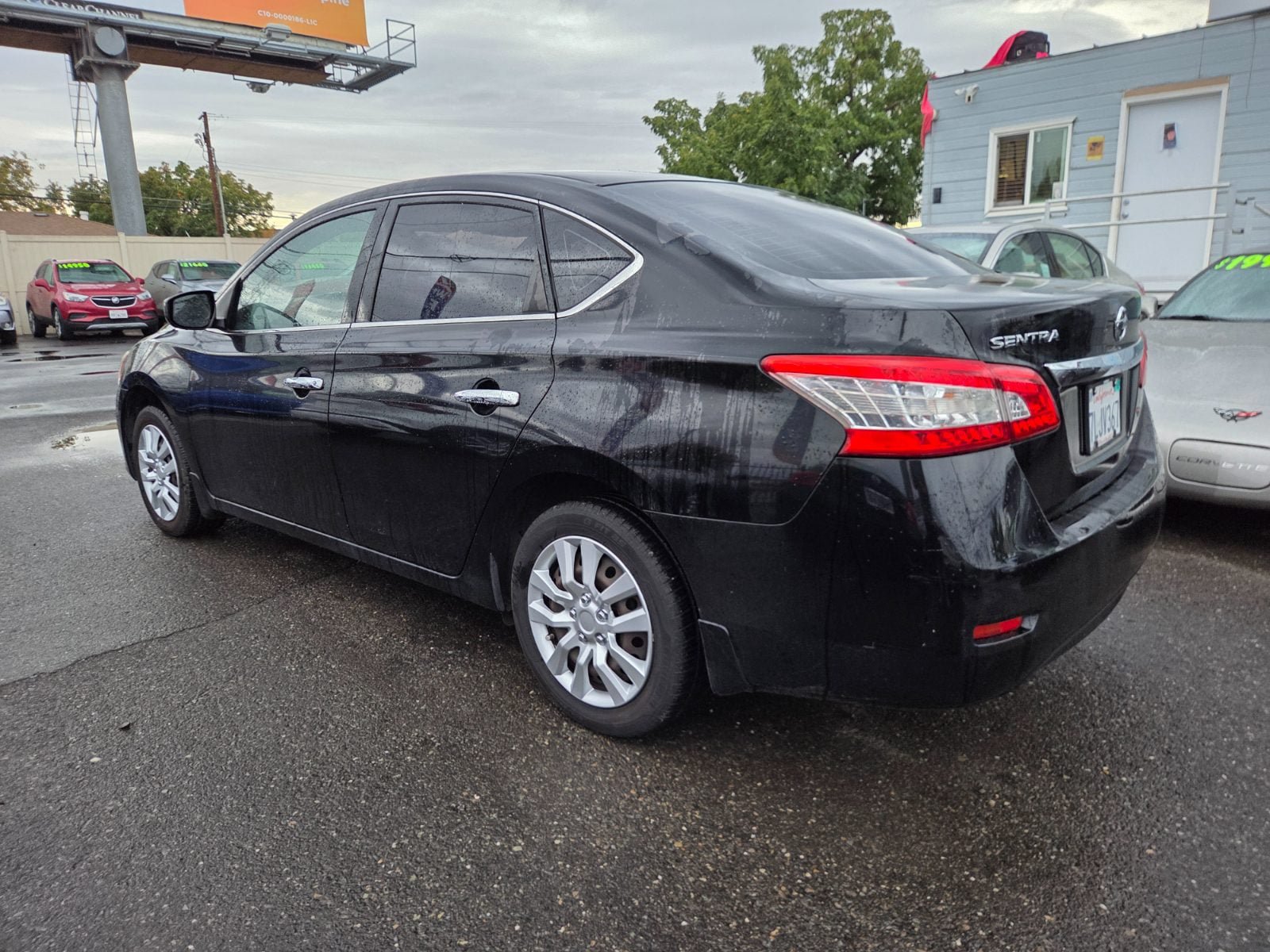 Used 2015 Nissan Sentra S FWD image 2