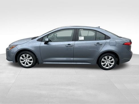 New 2026 Toyota Corolla LE image 2
