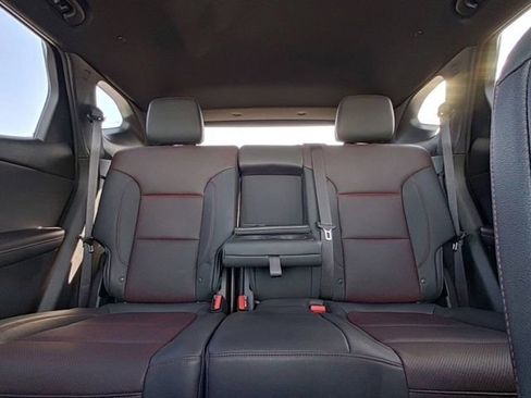 Used 2025 Chevrolet Blazer RS image 28