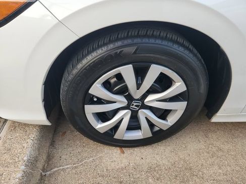 Used 2026 Honda Civic LX image 9
