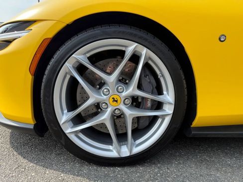 Used 2022 Ferrari Roma RWD image 35