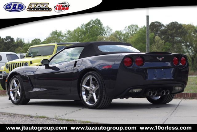 Used 2013 Chevrolet Corvette Convertible w/ 3LT Preferred Equipment Group RWD image 5