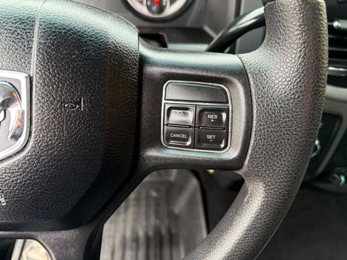 Used 2018 RAM 2500 Tradesman w/ Chrome Appearance Group image 15