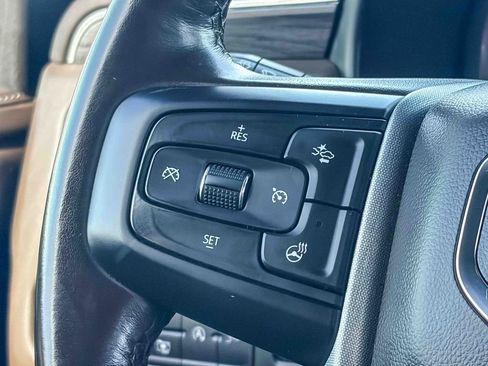 Used 2022 GMC Yukon SLT w/ SLT Luxury Package AWD/4WD image 22
