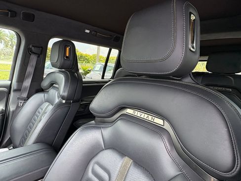 Used 2024 Rivian R1S Adventure AWD/4WD image 20