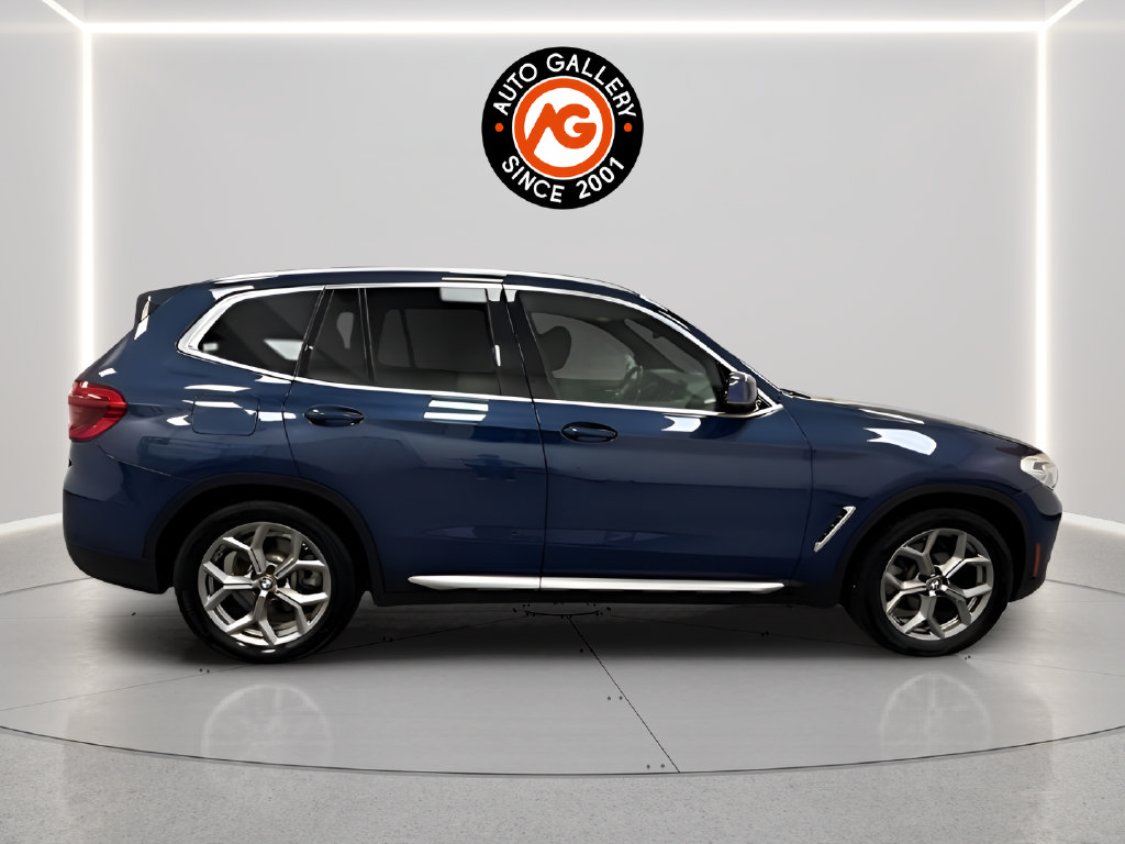 Used 2021 BMW X3 xDrive30i w/ Convenience Package AWD/4WD image 2