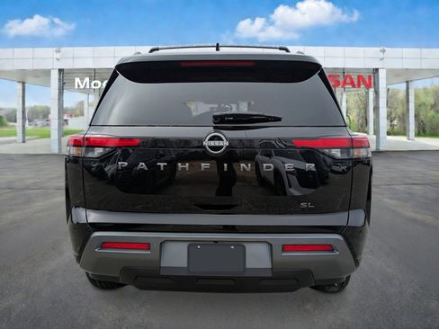 New 2026 Nissan Pathfinder SL FWD image 4