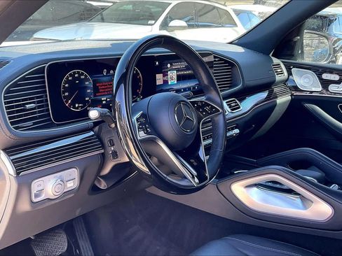 Used 2024 Mercedes-Benz GLS 450 4MATIC image 15