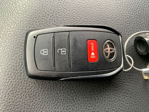 Used 2025 Toyota 4Runner TRD Off-Road image 22